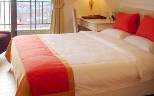 Pleasant Grasse Hotel