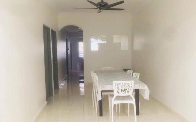 Home2Stay Damia @ Bukit Katil