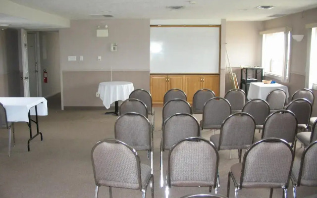 Motel 6 Moncton, NB