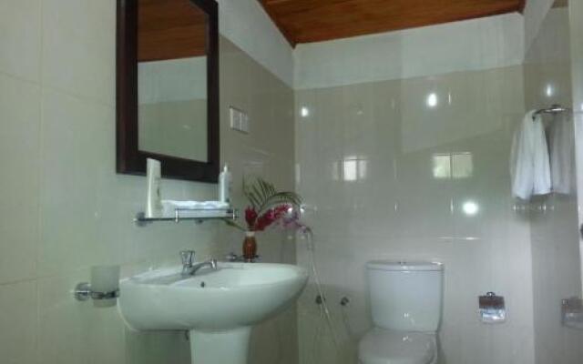 Thamaya house
