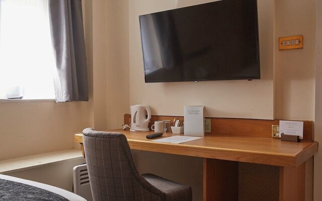 De Trafford Hotel by Greene King Inns