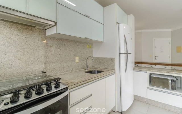 Apto c/ piscina 400m da Praia dos Ingleses RIC204