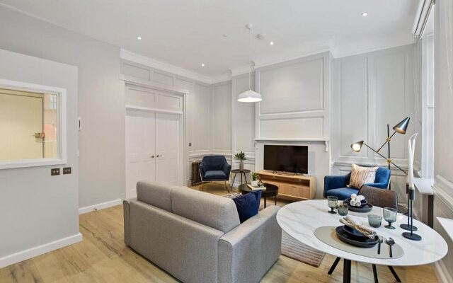 Gerrard Place by Q Apartments