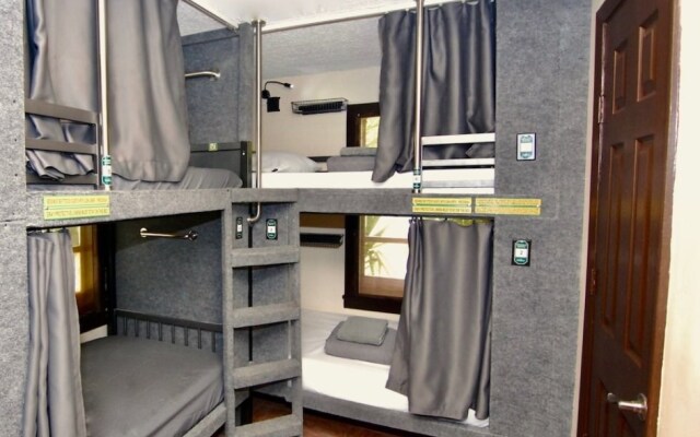 Casa Blanca Hostel
