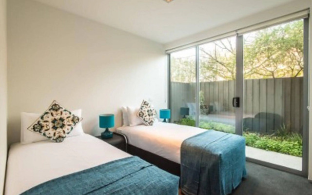Orange Serviced Apartment