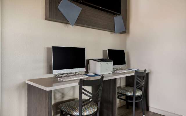 SureStay Hotel by Best Western Grants