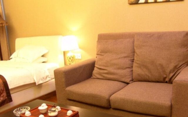 Lasony Serviced Apartment