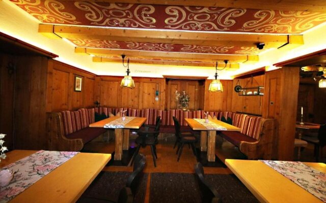 Basur - das Schihotel am Arlberg
