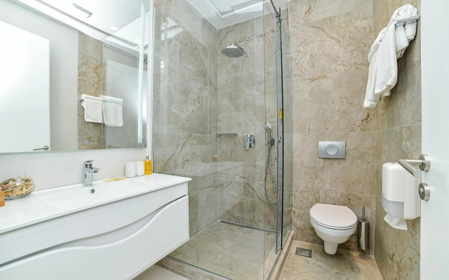 Belgrade Inn Garni Hotel