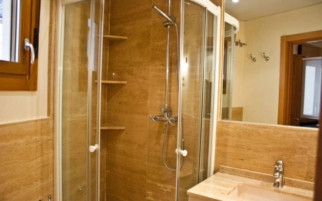 Palafox Central Suites