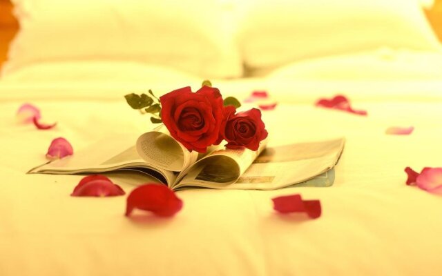 Castle of Roses Hotel