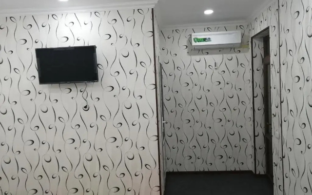 Aziz Hotel