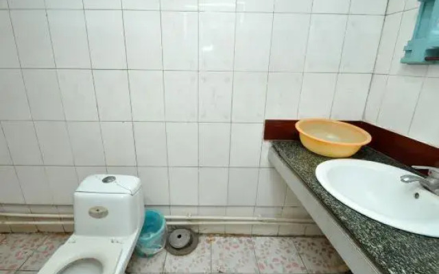 Renhe Business Hotel