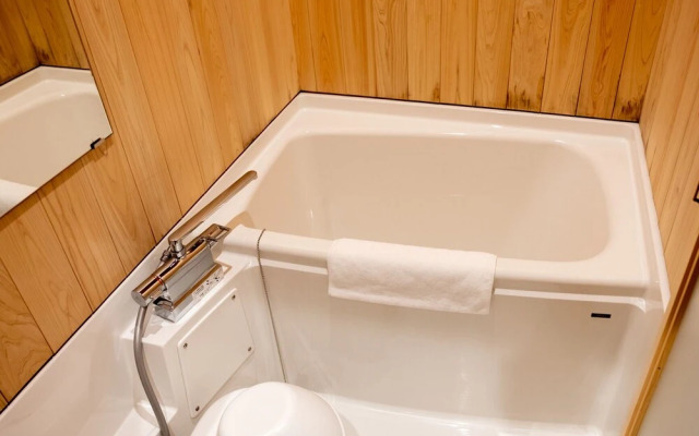 Little Hotel Kyoto Karasuma Takatsuji