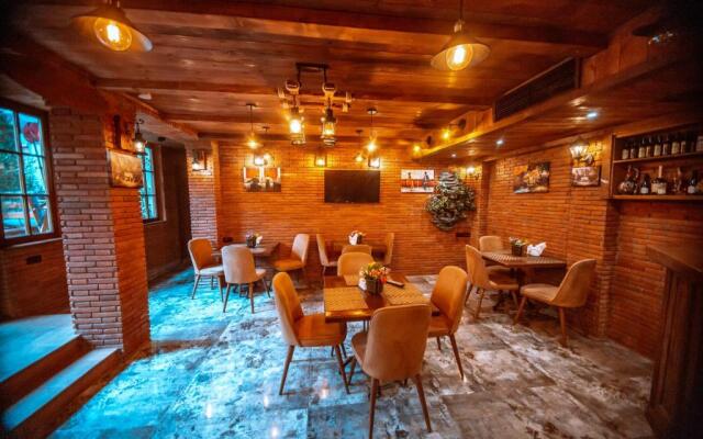 MUSMORE Boutique Hotel