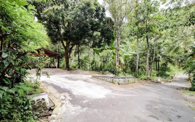 Narendra Homestay by ZUZU