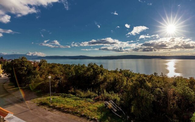 Authentic Apartment in Dramalj Croatia