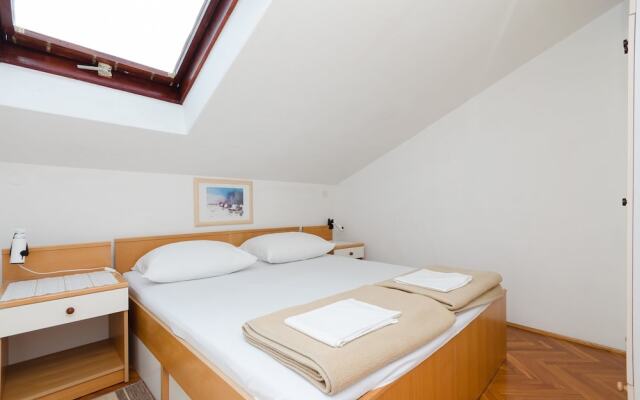 Apartments Rozaria