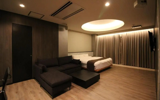 N hotel #NL1