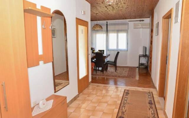 Vinko - 100m From Beach - A1