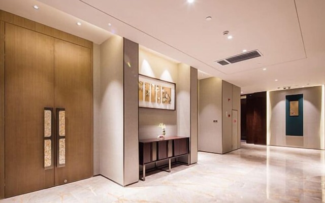 Golden Eagle Summit Hotel Nanjing China