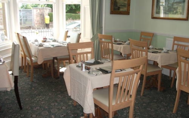 Whin Park Guest House