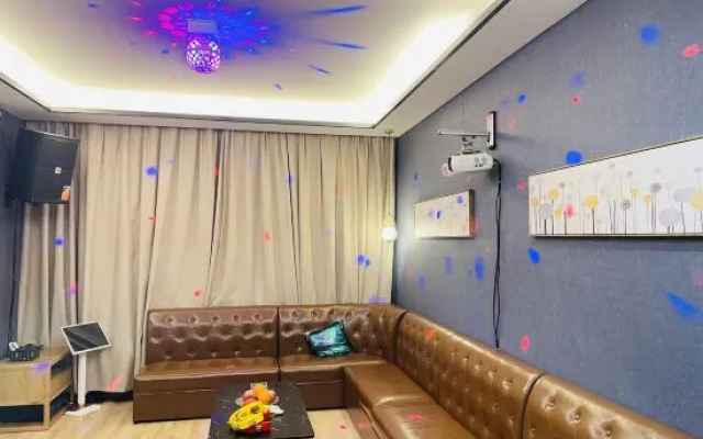 Shanghai Manga Boutique B&B