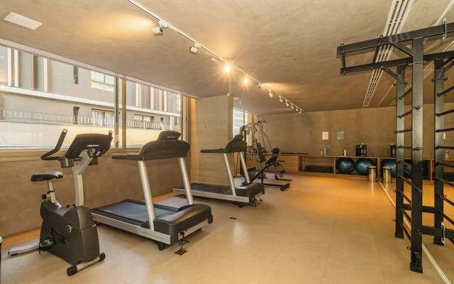 Duplex com piscina e academia