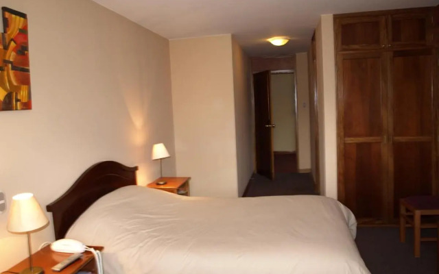 Qelqatani Hotel