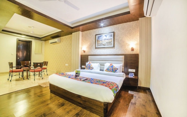 Fabhotel Galaxy