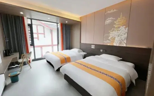 Huijia Apartment (Zhangjiajie West Railway Station Branch)