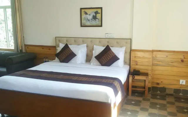 OYO 7026 Highland Village Resort