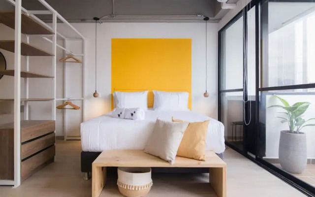 w Lovely Loft in Laureles