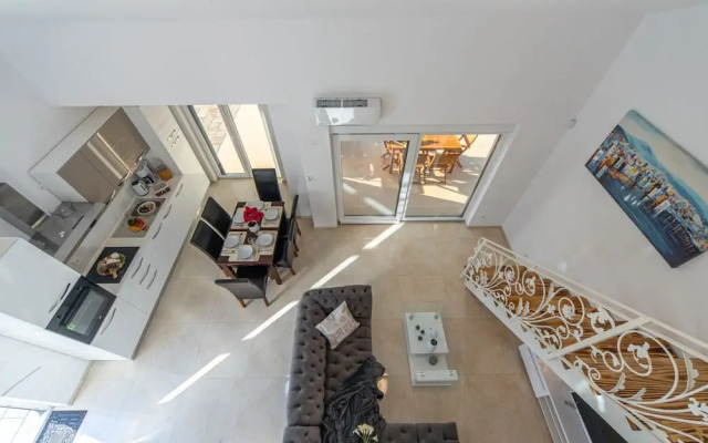 Villa Shaula 2