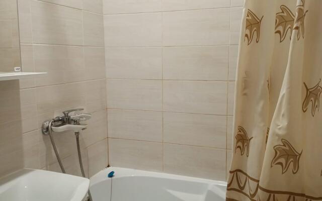 Апартаменты на проспекте Космонавтов 15