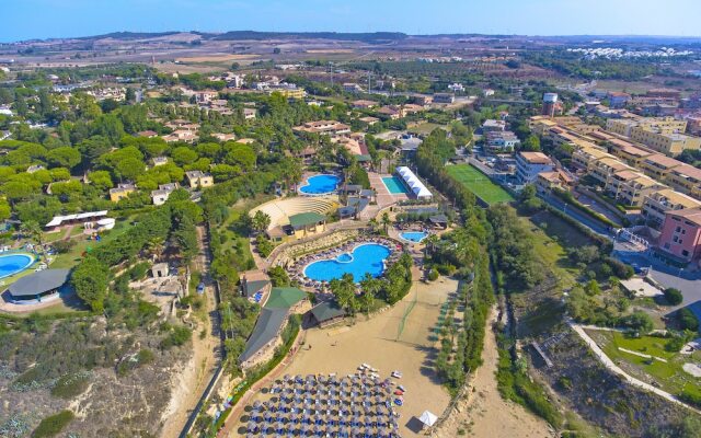 TH Le Castella - Baia degli Dei Village