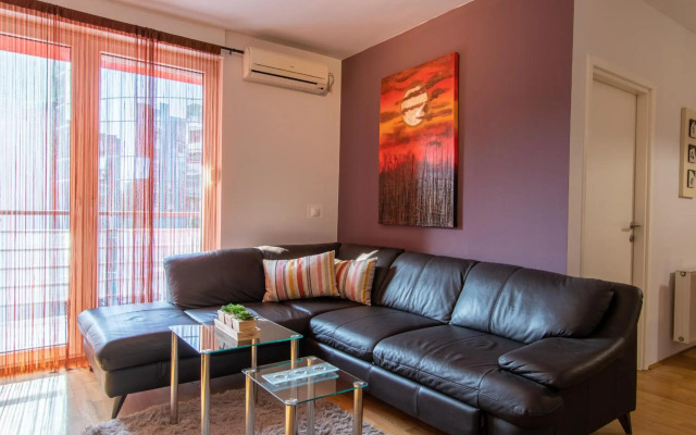 Flexible SelfCheckIns 31 - Zagreb - Garage - Loggia - New