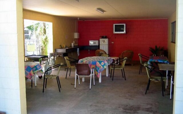 Dunk Island View Caravan Park