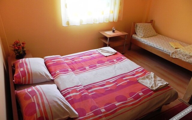 Hostel Izvor