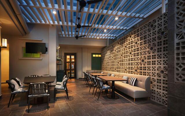 The Edison George Town