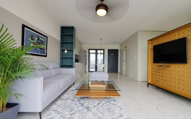 La Moderna by Wynwood House