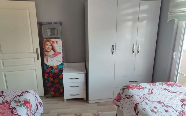 Cam Suites
