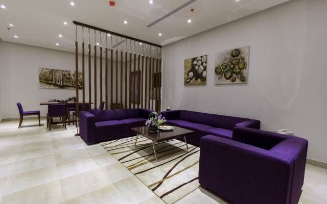 Q Suites Jeddah by EWA