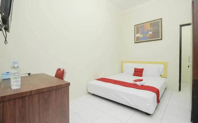 RedDoorz near Sriwijaya University Palembang - Hotel in Palembang - Photo 3