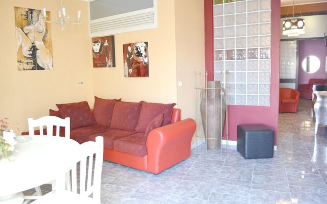 Apartment With 2 Bedrooms in Reggio Calabria - 2 km From the Beach