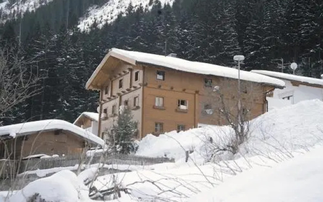 Ferienwohnung mit Skiraum - A 090.012