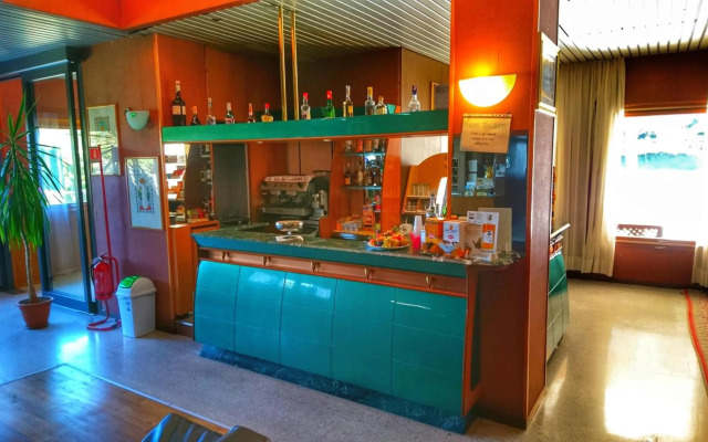 Hotel Holidays
