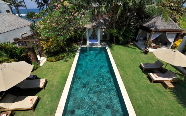 Majapahit Beach Villas