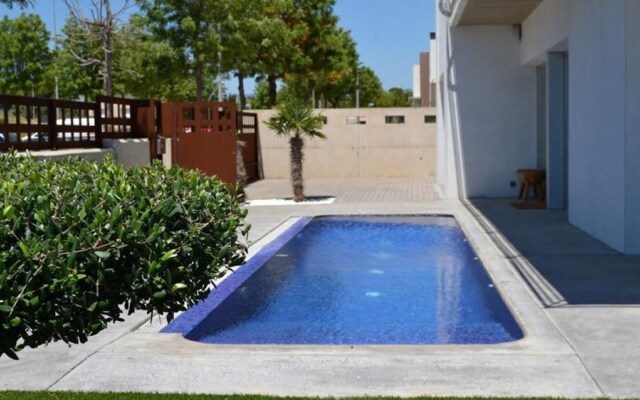Villa Ardia - 50 Metres From the Beach
