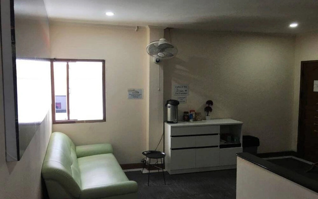 Galaxy Suites Pattaya Hotel